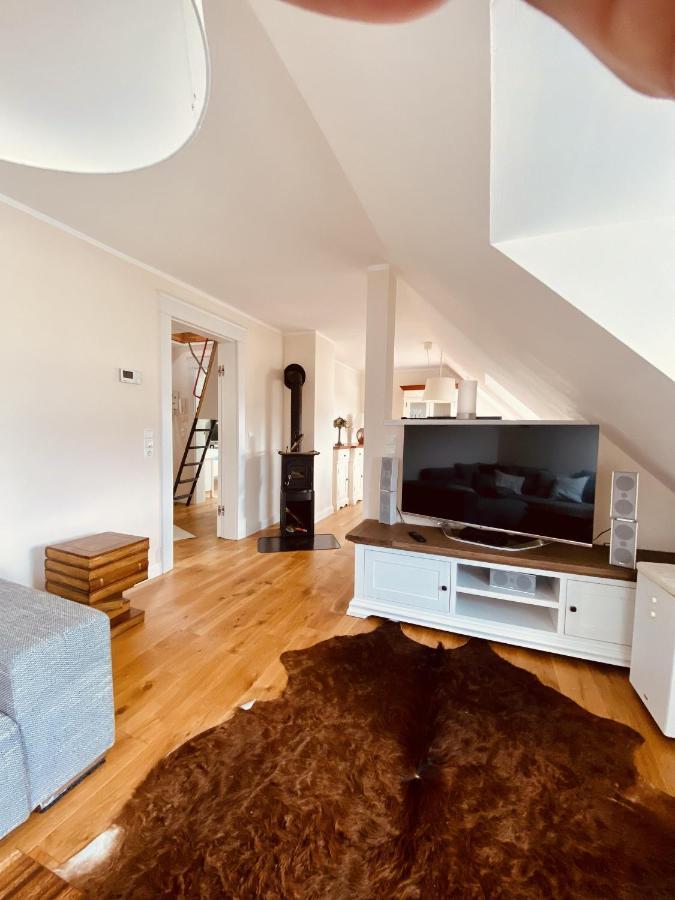 Luxurioeses Apartment Mit Parkplatz - Klimaanlage - Nahe Klinikum Coburg Bagian luar foto