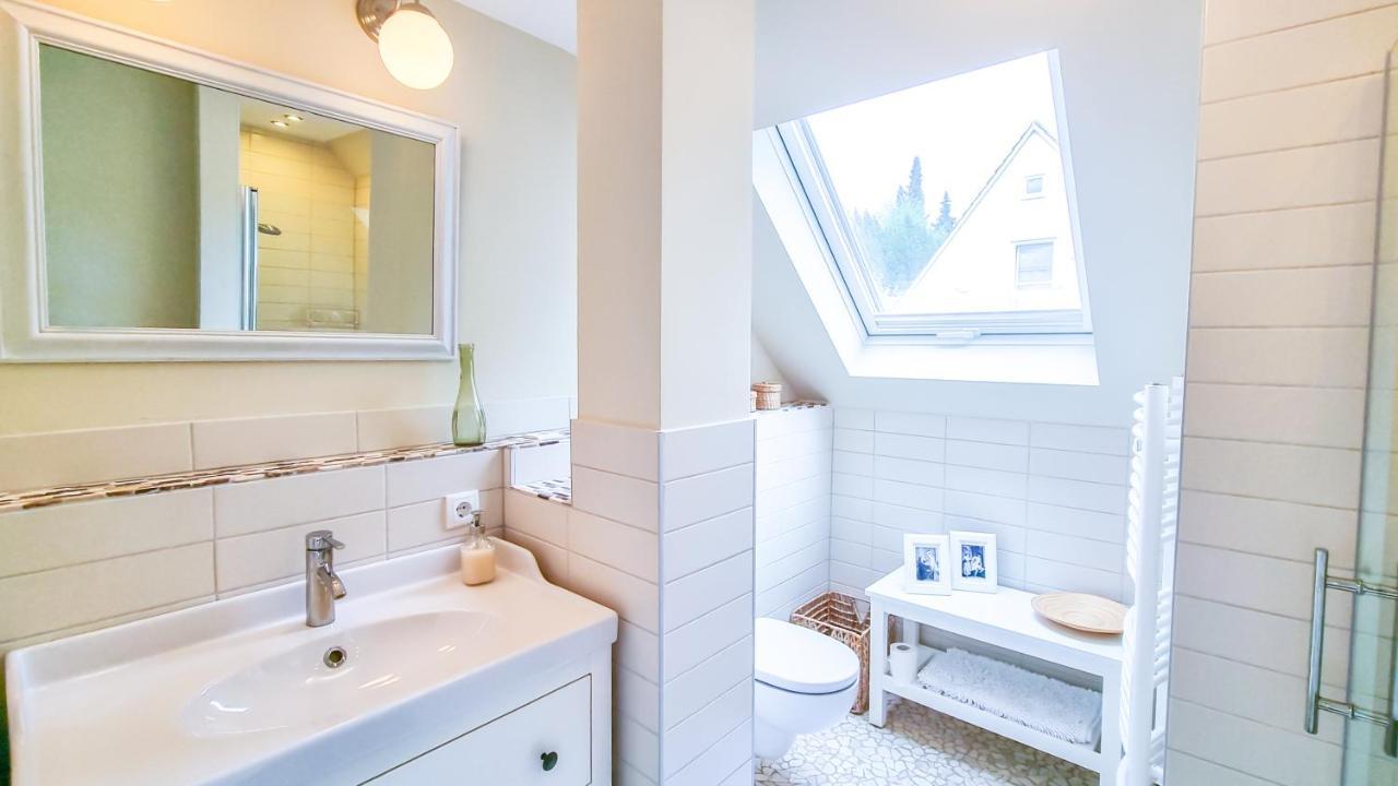 Luxurioeses Apartment Mit Parkplatz - Klimaanlage - Nahe Klinikum Coburg Bagian luar foto
